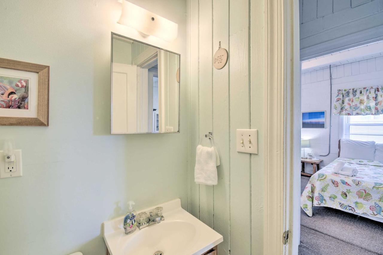 Bright Myrtle Beach Bungalow Steps To The Beach! Bagian luar foto